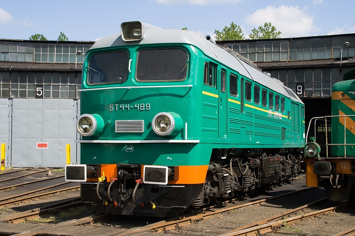Луганск M62 #ST44-489